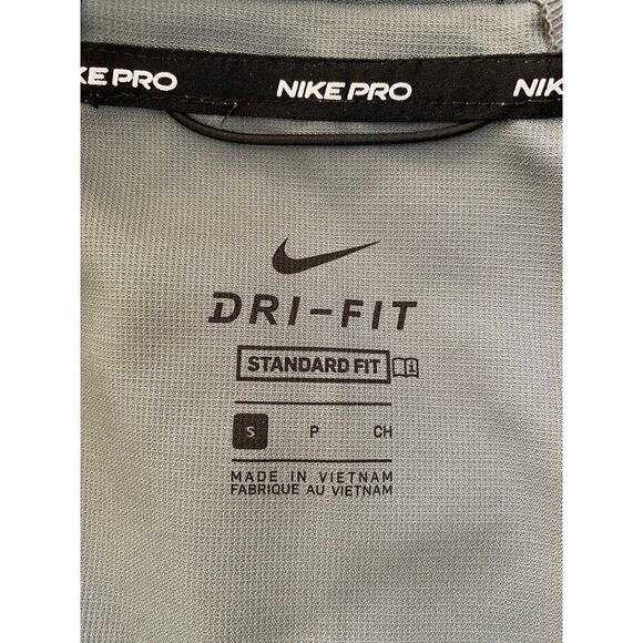 Nike PRO Dri-Fit Men S Gray Black Camouflage Full Zip Hooded Windbreaker Jacket - Picture 6 of 10